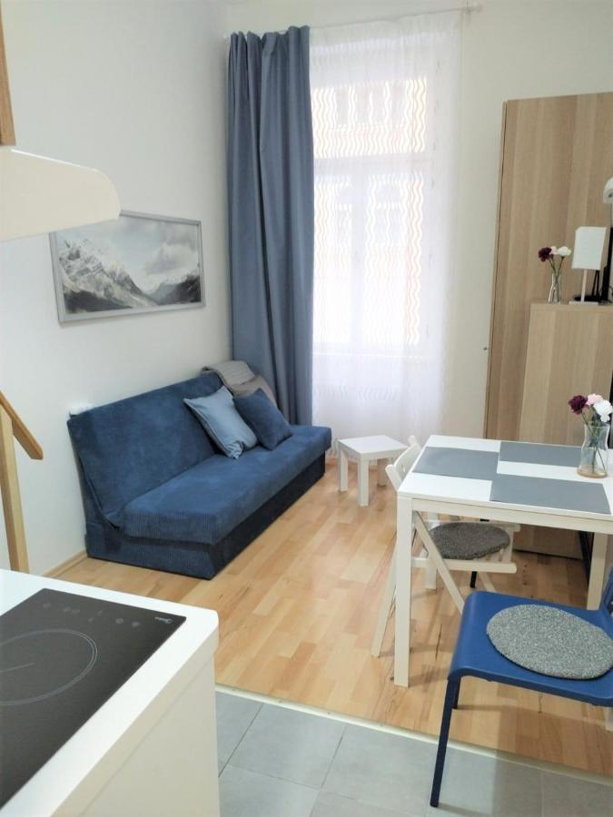 Side Street Apartments ปราก ภายนอก รูปภาพ